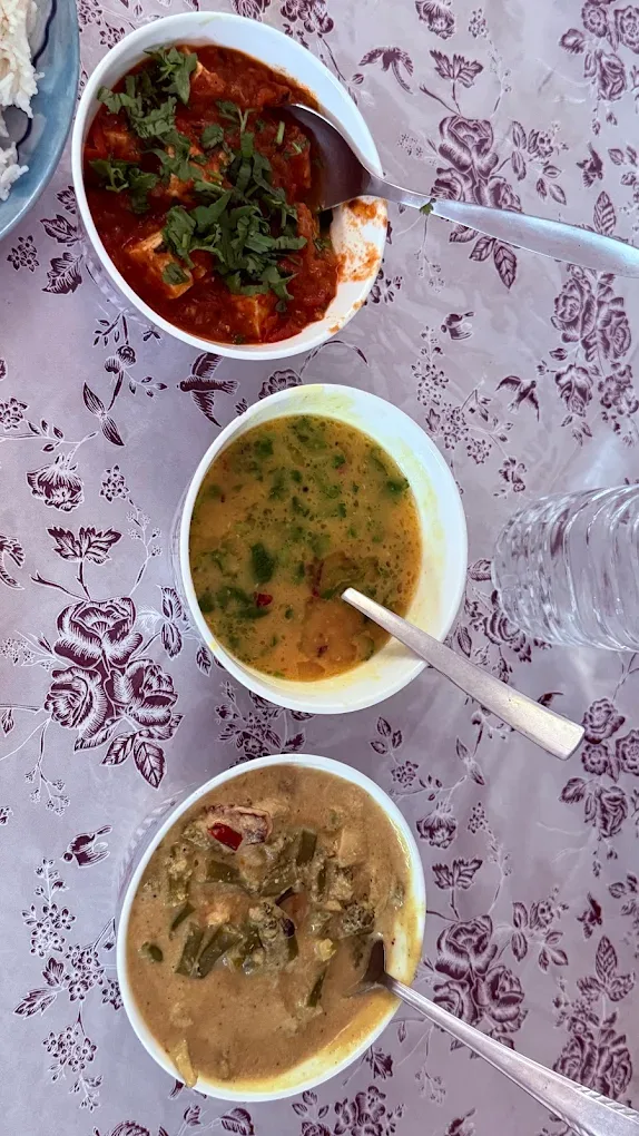 Panch phoron spice blend in East Indian cooking class Rishikesh