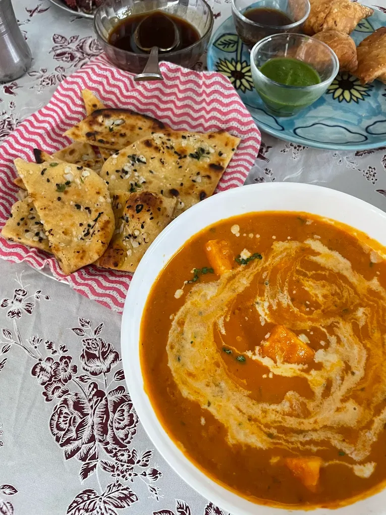 Filter coffee brewing in South Indian cooking class Rishikesh