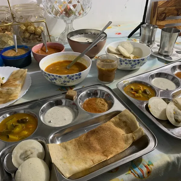 Freshly made dosa and sambar in South Indian cooking class in Rishikesh