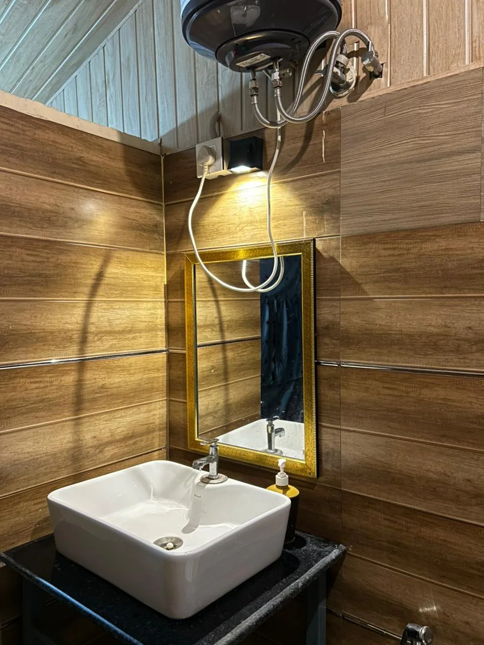 Traditional Indian recipes learned at cooking retreat Rishikesh